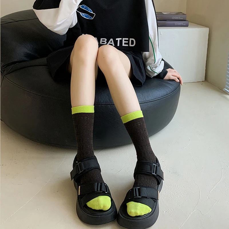 ספורט במכללה סגנון אופנה גרביים מגניב גרביים עדכני נשים רחוב היפ הופ Harajuku גרבי כותנה ההגירה הנשית Y2K מצחיק גרביים - 0