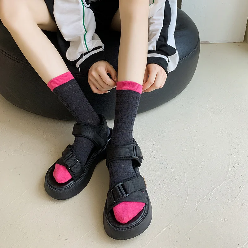 ספורט במכללה סגנון אופנה גרביים מגניב גרביים עדכני נשים רחוב היפ הופ Harajuku גרבי כותנה ההגירה הנשית Y2K מצחיק גרביים - 1