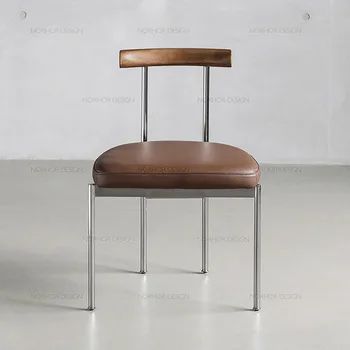 נורדי כסאות אוכל מודרניים הכיסא עיצוב מתכת עור נוח נייד צואה יוקרה אלגנטית זוהר רך טרקלין ריהוט הבית